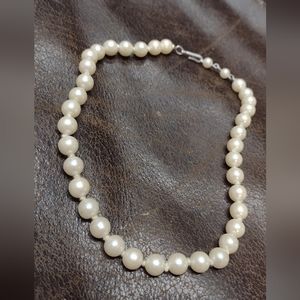 Vintage Pearl necklace